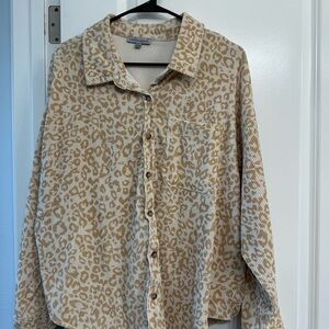 Leopard Print Button-Up Shirt Women’s S/M